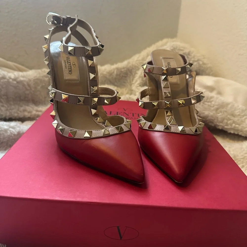 Valentino Red Pointed Rockstud Strappy Leather Pumps - Picture 6 of 6
